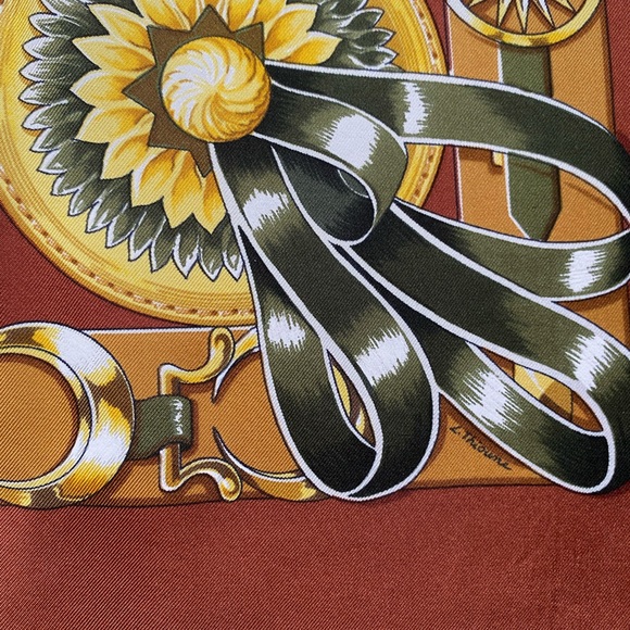 Hermès Vintage Silk Scarf Rare Brown color way Cheveaux de Trait - Picture 3 of 8